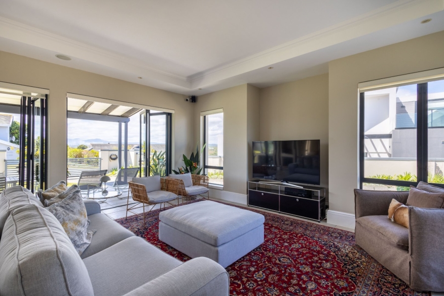 3 Bedroom Property for Sale in Pezula Golf Estate Western Cape